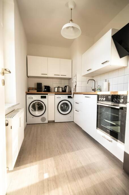 ケムニッツSuper Lage Modern Boxspringbett *Netflix* Wlan*アパートメント エクステリア 写真